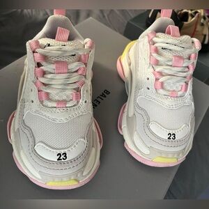 KIDS BALENCIAGA TRIPLE S SNEAKERS